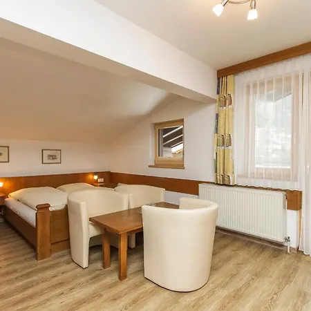 Christophorus Гостьовий будинок Капрун