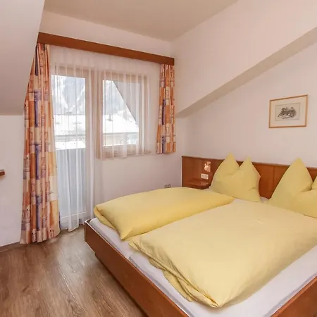 Гостьовий будинок Christophorus 3*