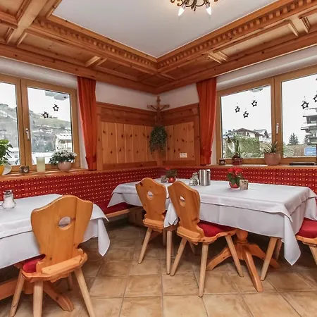 Гостьовий будинок Christophorus 3*