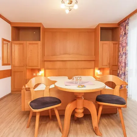 Christophorus Гостьовий будинок Капрун